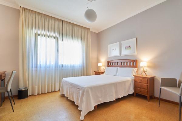 305_esta_habitacion_hay_que_buscarle_el_encanto